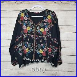 Johnny Was Cabo Size Small (Runs Big M/Large) Embroidered Blouse Top