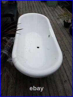 New roll top bath, slight damage on side, no feet. Collection only RG42 2QX